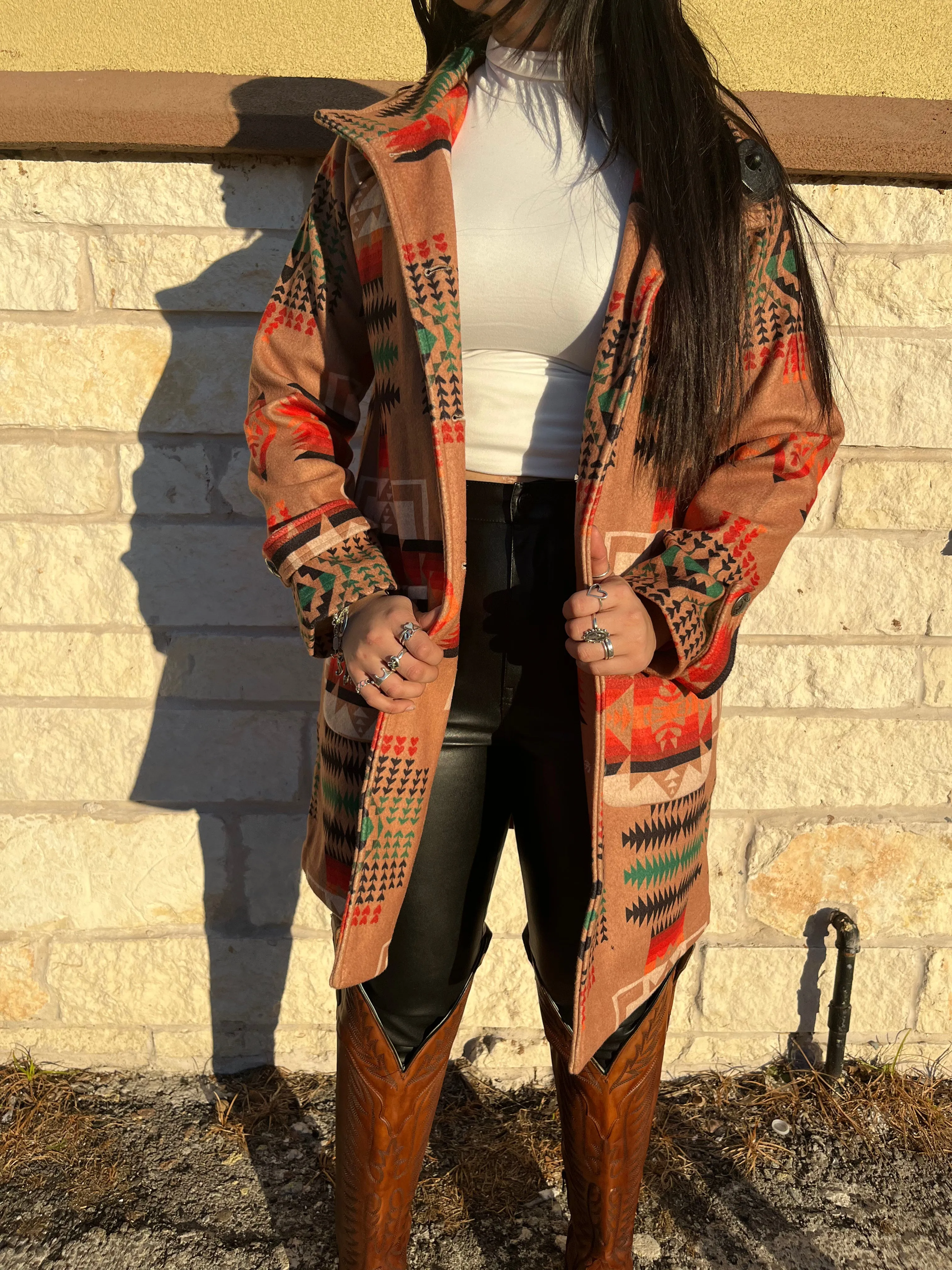 “ Lillie “ | WOMEN COAT WESTERN CAMEL AZTEC