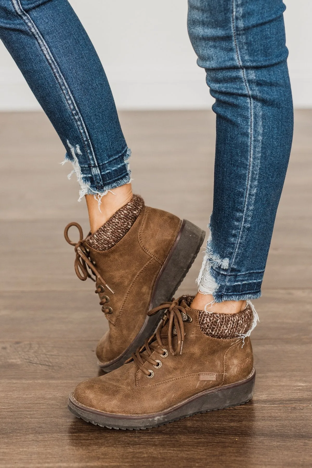 Blowfish Comet Booties- Brown Prospector/Whiskey