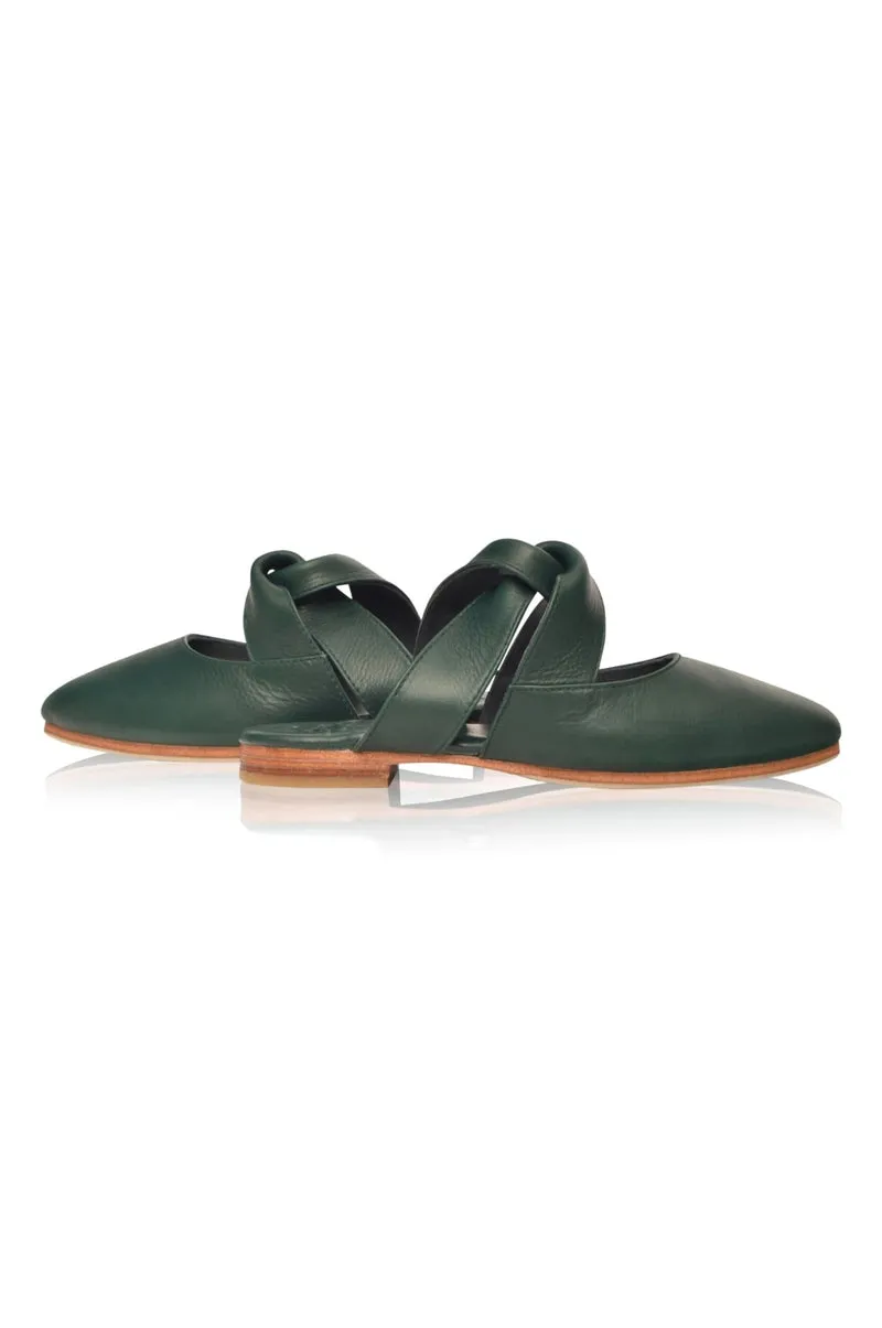 Taj Mahal Pointy Toe Mules in Emerald