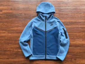 Tracksuit Blue on Blue 2024